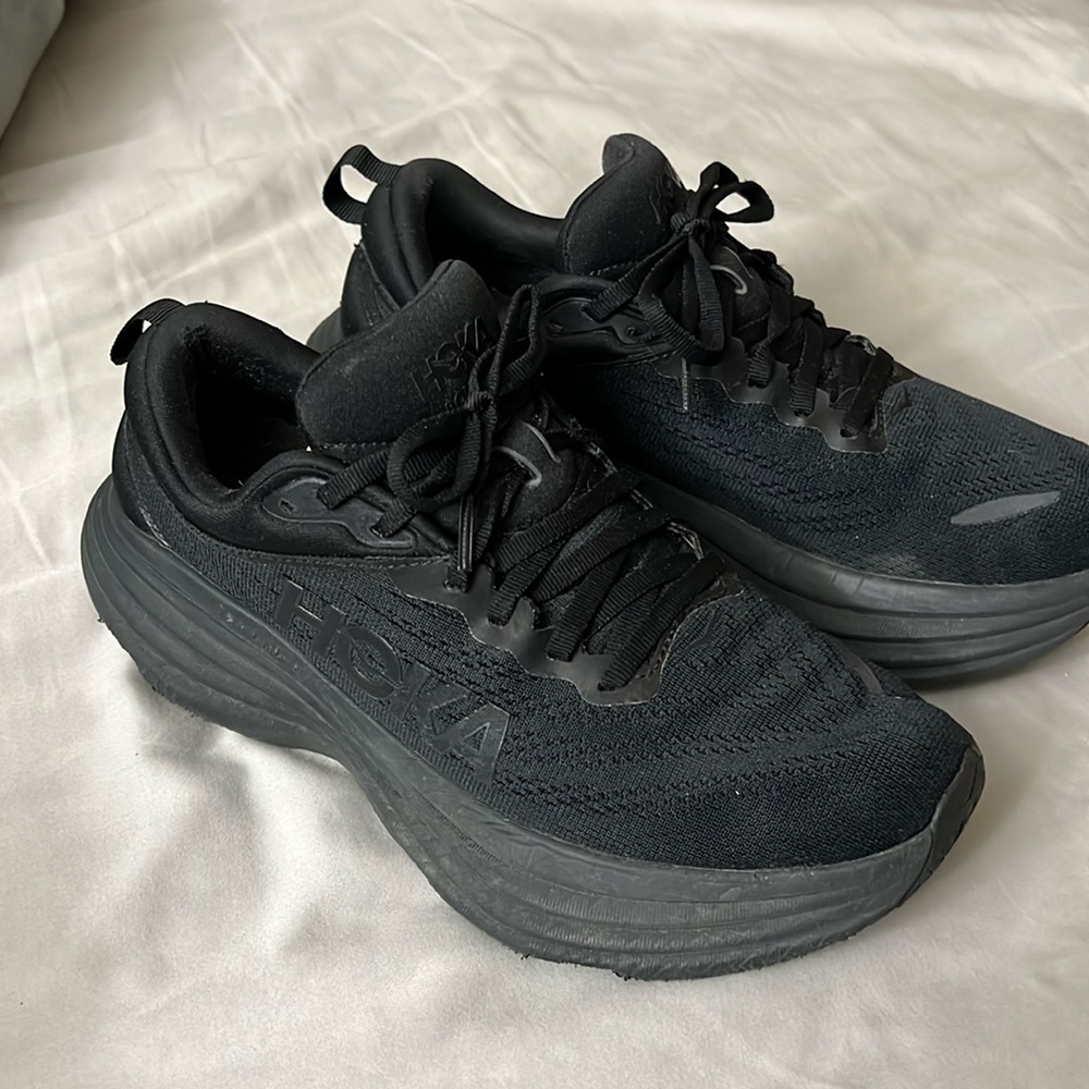 Hoka OneOne women’s 8 1/2  Blackout
